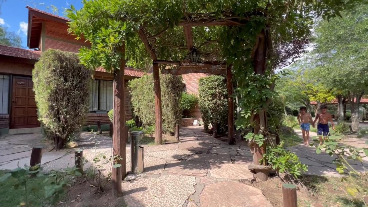 Cabanas Agua Que Brilla Mina Clavero Eksteriør bilde