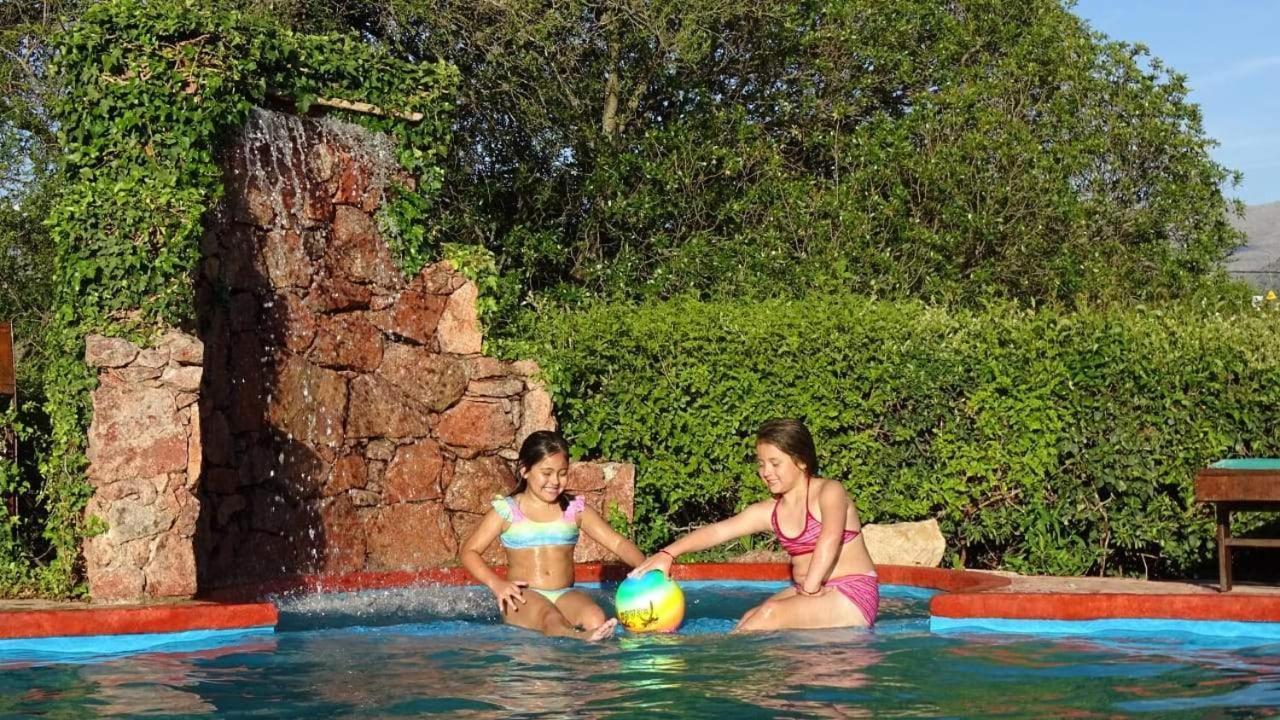 Cabanas Agua Que Brilla Mina Clavero Eksteriør bilde