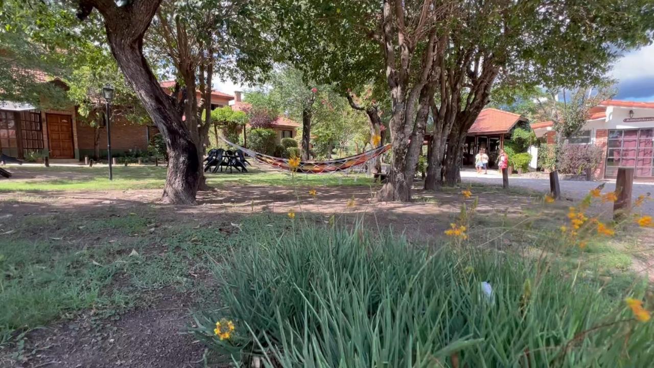 Cabanas Agua Que Brilla Mina Clavero Eksteriør bilde